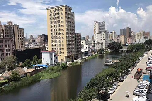 精裝和毛坯，如何選擇龍華小產(chǎn)權房？
